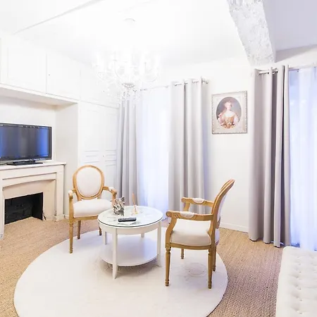 Hotell Manoir'hastings 3*