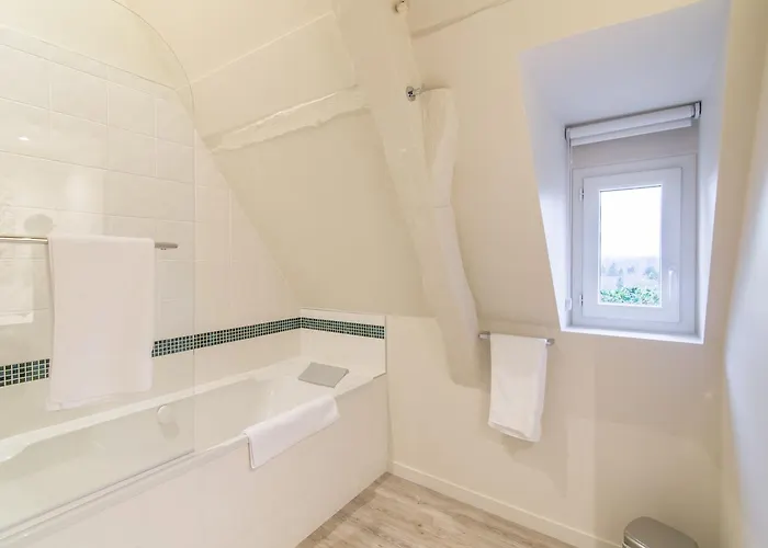 Manoir'hastings Hotel 3*